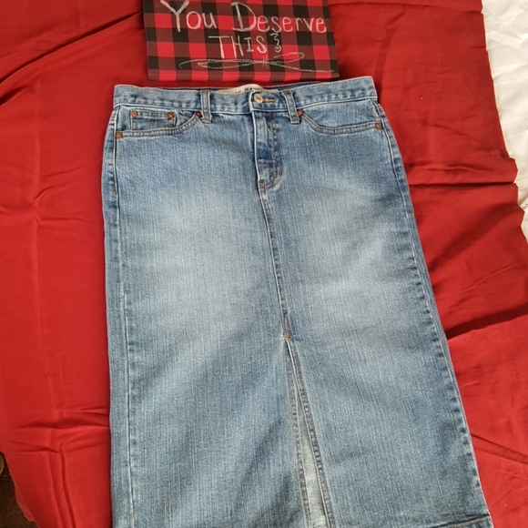 GAP Dresses & Skirts - Vintage GAP 1980s Style SEXY Denim Skirt size6 EUC